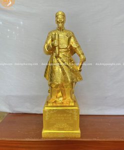 TƯỢNG TRẦN HƯNG ĐẠO THIẾP VÀNG 9999 CAO 90CM