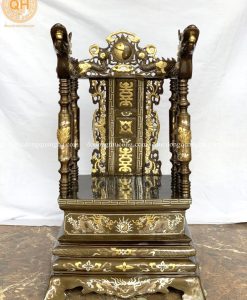 NGAI THỜ ĐỒNG ĐỎ KHẢM NGŨ SẮC